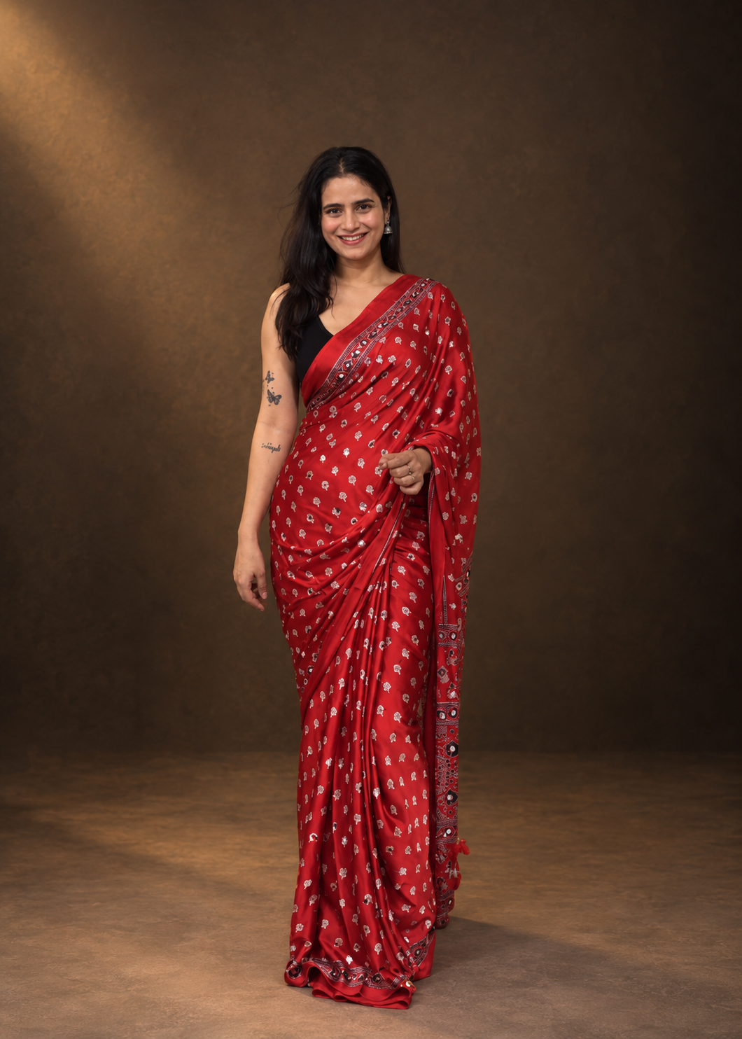 Ruhani red saree