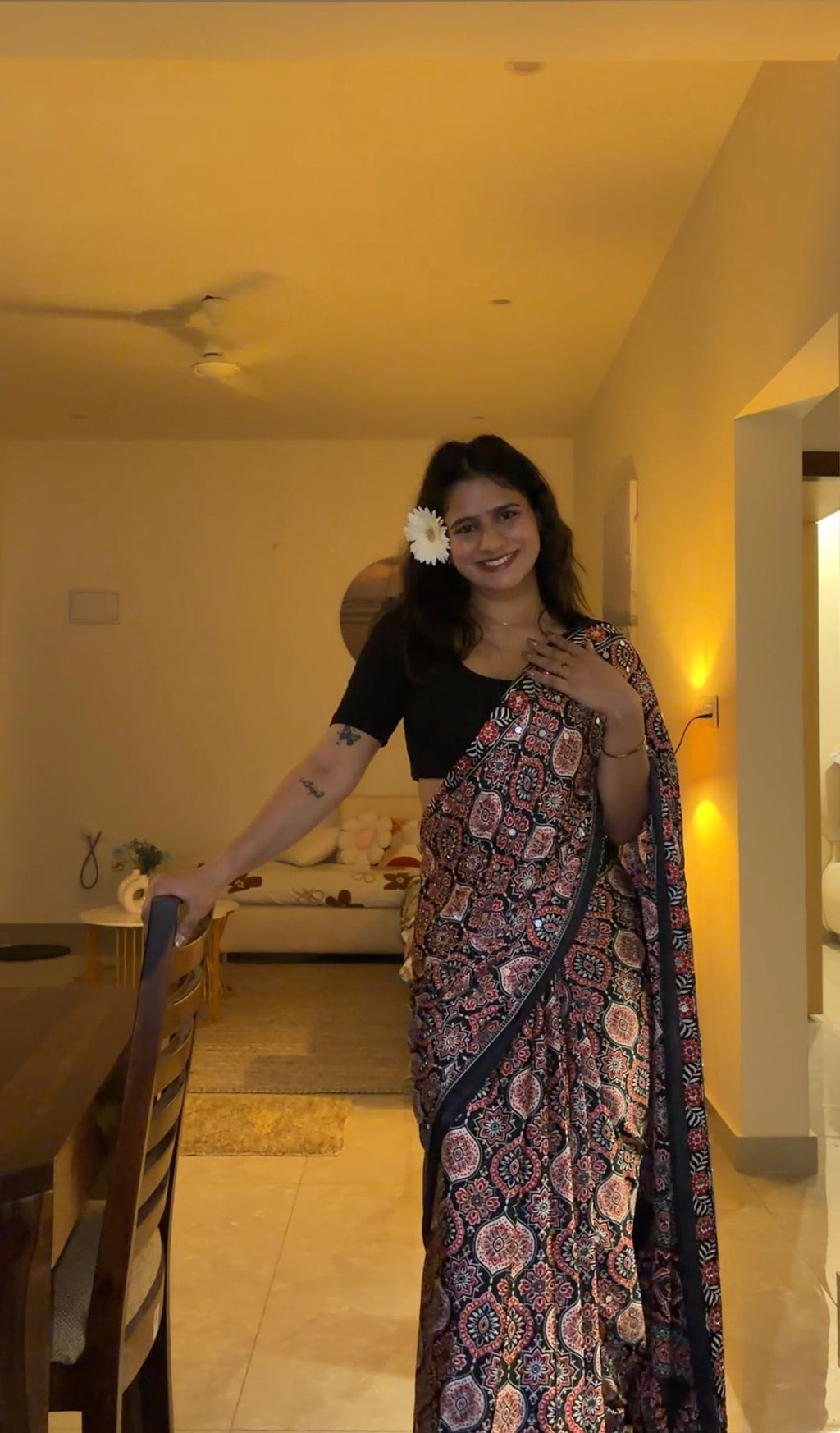 Suroor Black Saree